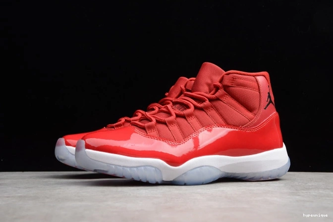 HYPE RetroGym 378037-623 Air Jordan 11 Red 0718